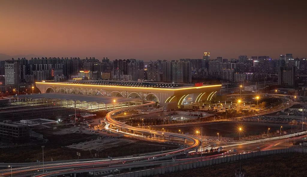 街头沉思，石家庄中年男子的心灵独白